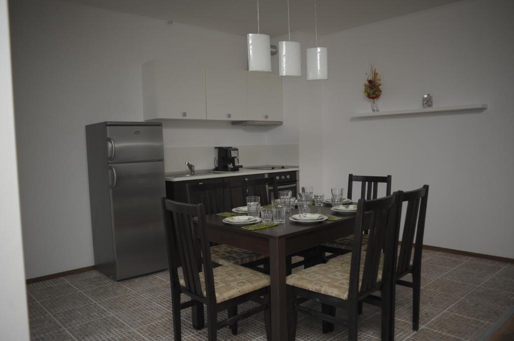 Momchil Villas Balcsik Szoba fotó