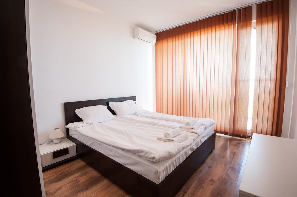Momchil Villas Balcsik Kültér fotó