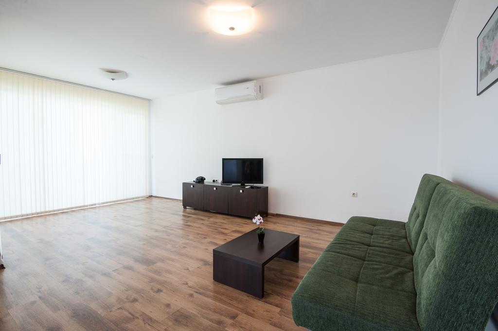Momchil Villas Balcsik Kültér fotó
